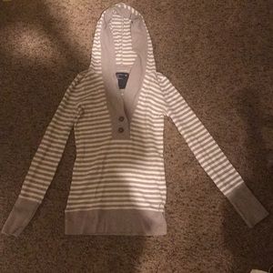 American Eagle gray and white striped sweatshirt